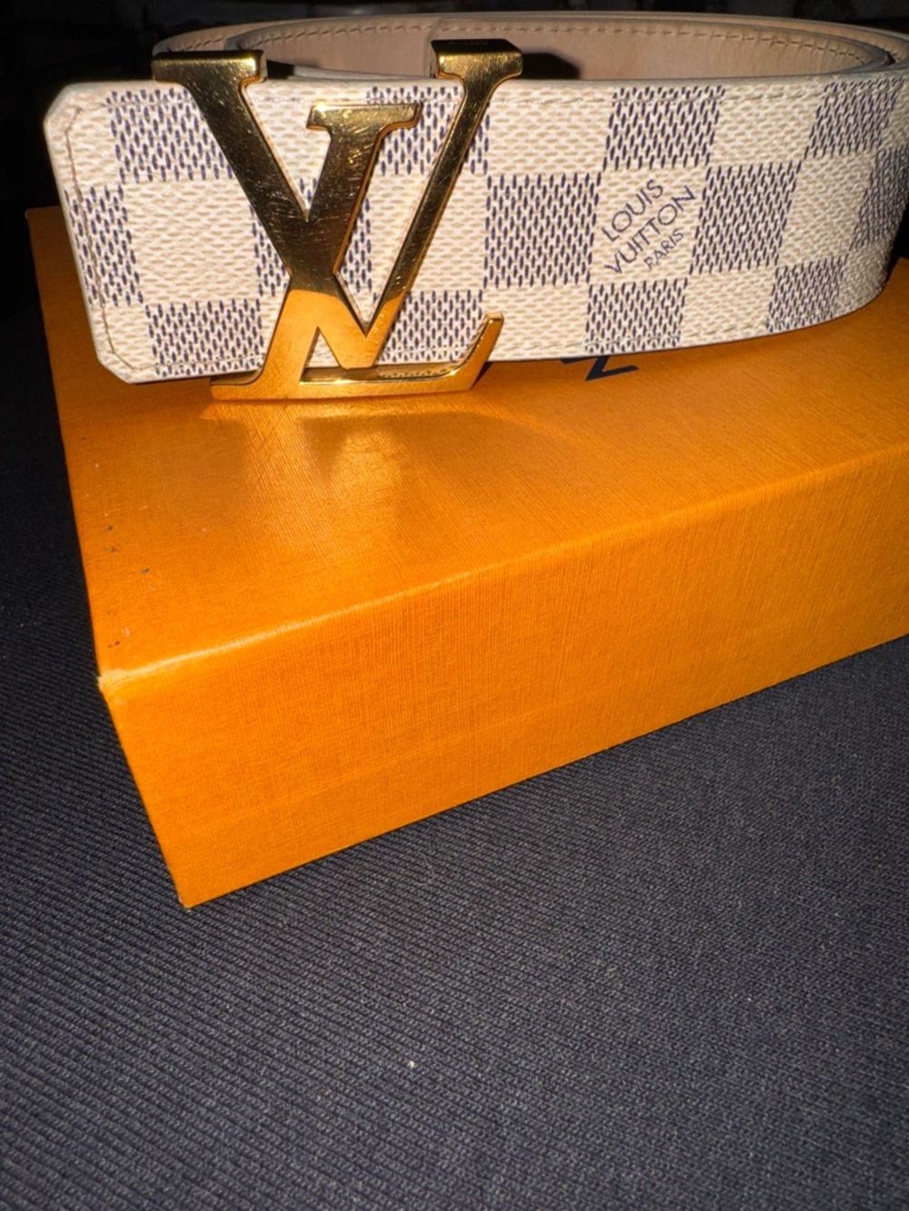 Louis Vuitton Natural Leather Belt Strap with Embossed Logo - Picture 2 of 3